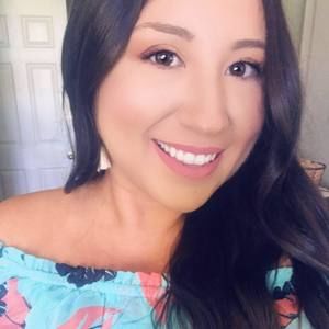 Meet your Posher, Chloe